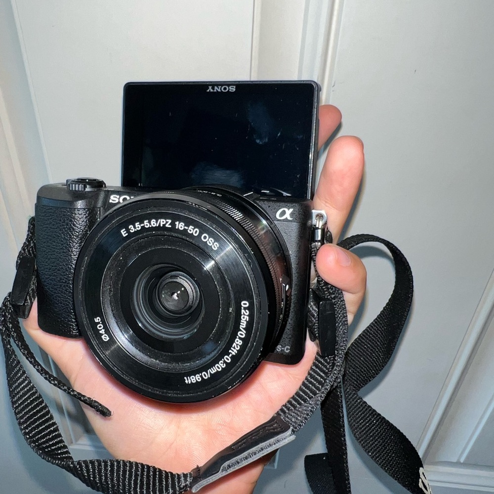 Sony a5100 mirrorless camera